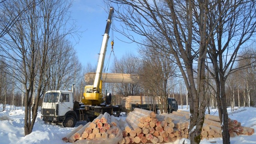```html <img src="https://www.tvoya-votchina.ru/images/villagethe-the estate-under-construction.jpg" alt="Строящееся поместье в посёлке 'Твоя Вотчина'">