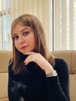 Ксения Дмитриева