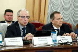 Круглый стол комитета Государственной думы РФ по строительству и ЖКХ