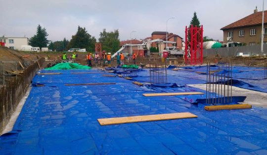 полога для стройки