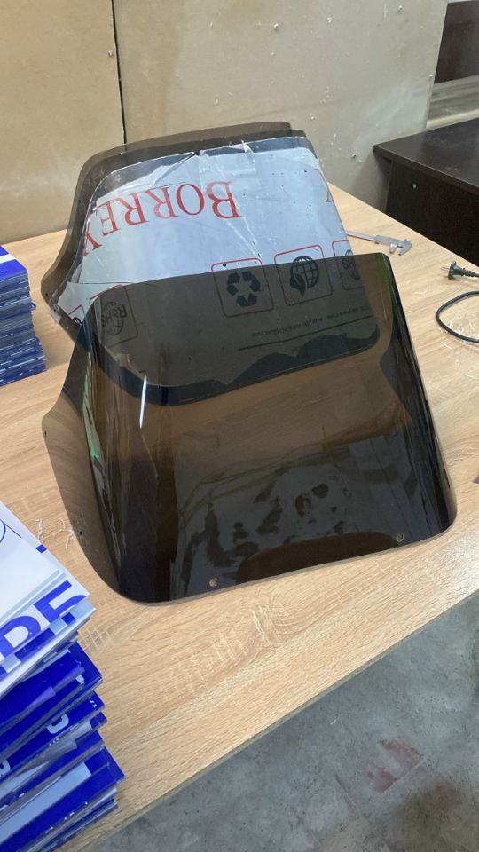 Стекло на катер, водный транспорт, судно