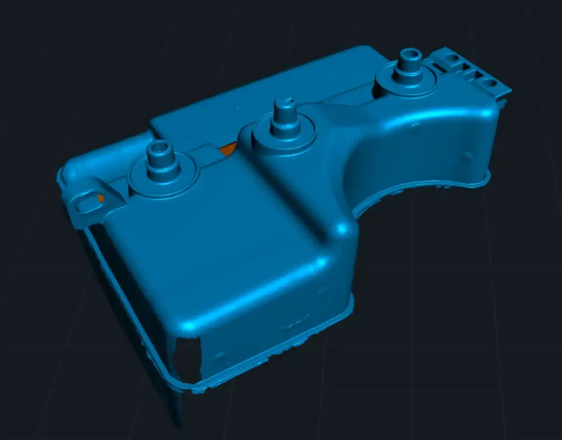 Цифровая модель автодетали после 3D-сканирования, ракурс сбоку