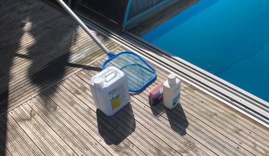 Очистка бассейна