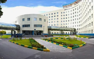 Обеспечиваем проектирование, установку и обслуживание систем вентиляции и кондиционирования, создавая безопасный и комфортный микроклимат для пациентов и медицинского персонала