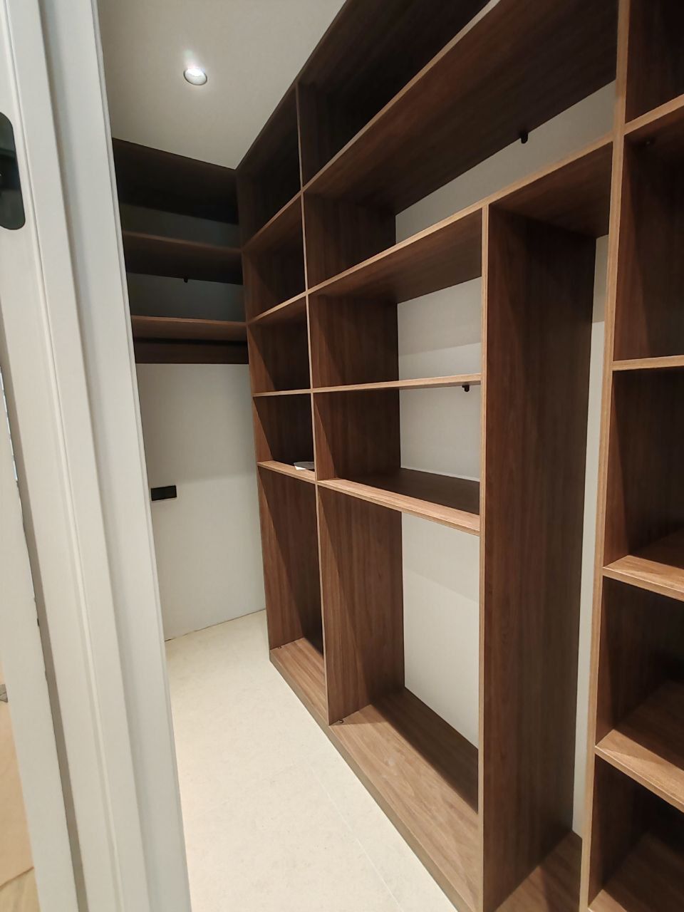 Мебель для ванной комнаты и туалета