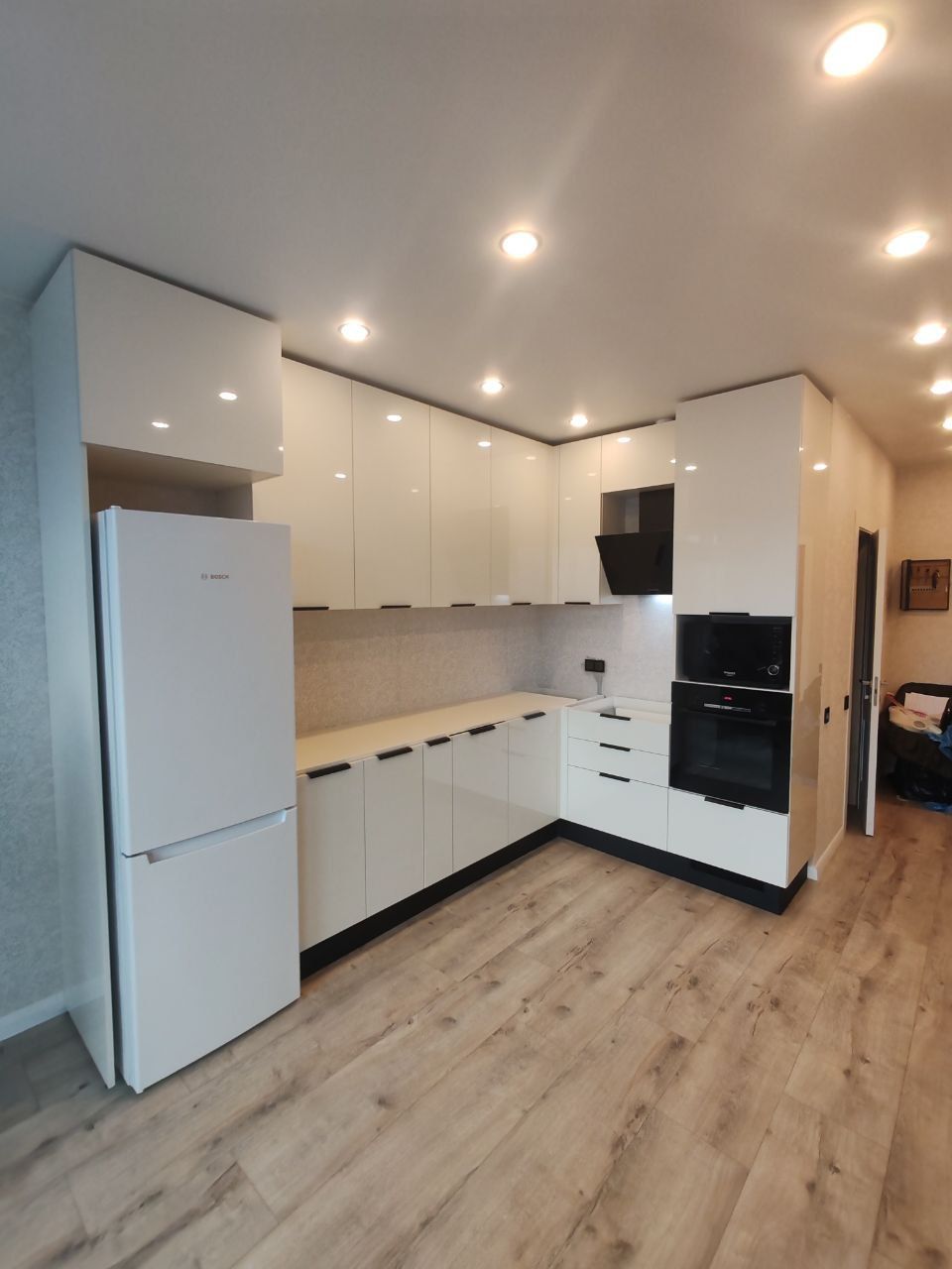 Белая кухня на заказ