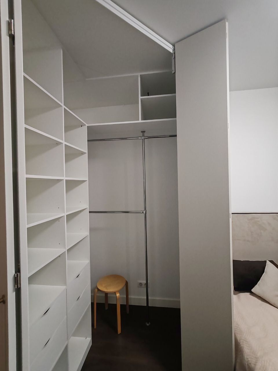 Шкаф-гардеробная