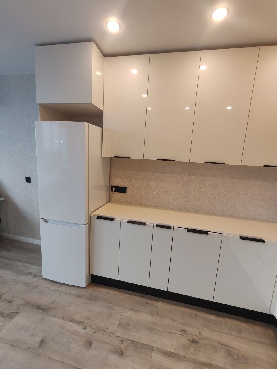 Белая кухня на заказ