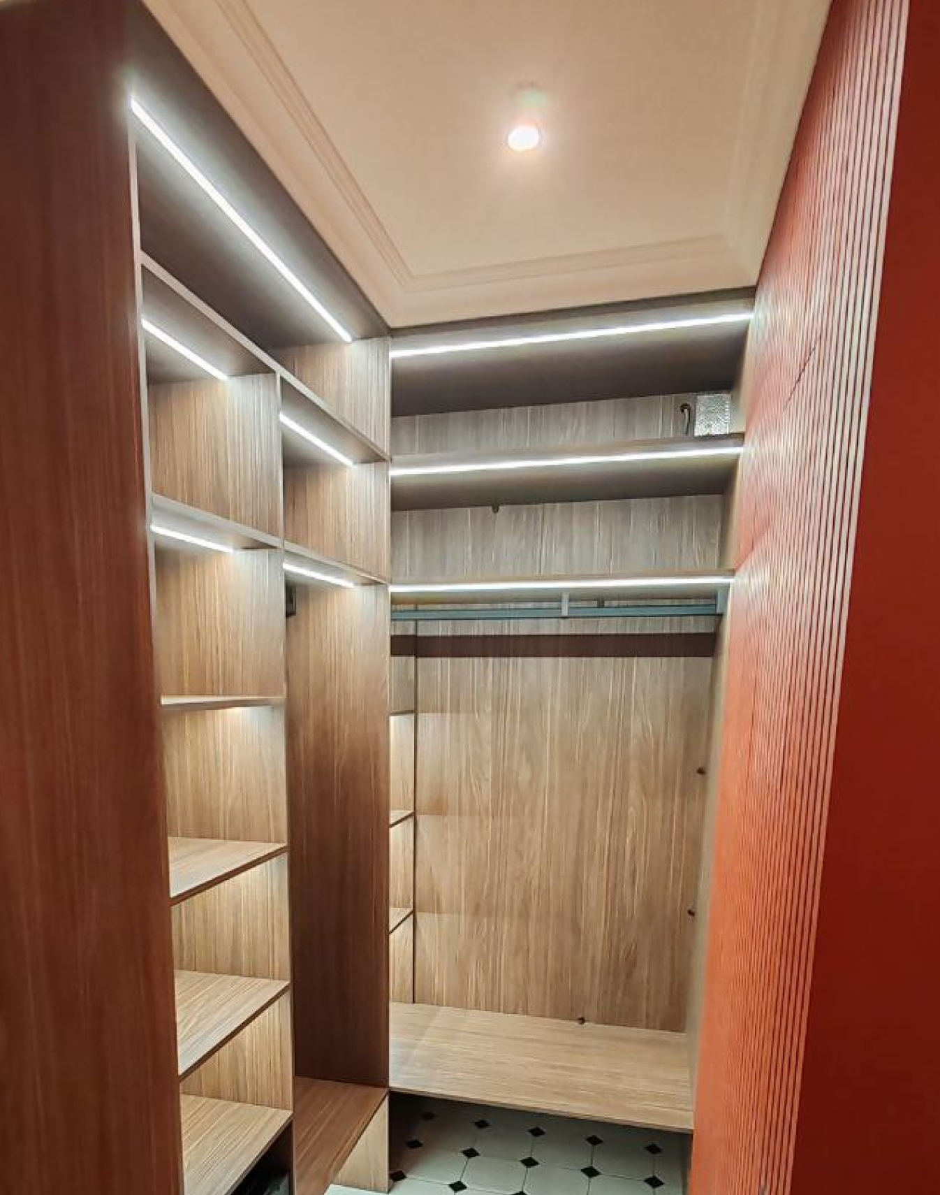 Шкафы на заказ в Щелково