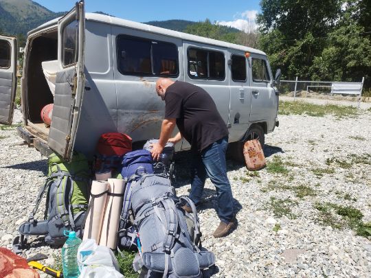 Трансфер Архыз. Джиппинг Архыз. Трансфер Софийская поляна