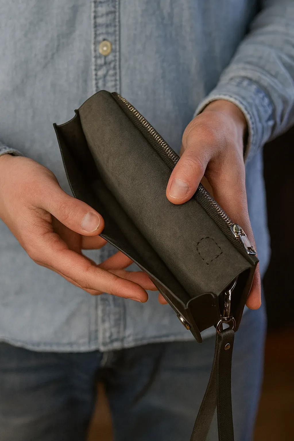 Кожаное портмоне на заказ Рыбница