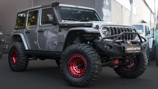 Jeep Wrangler JLU