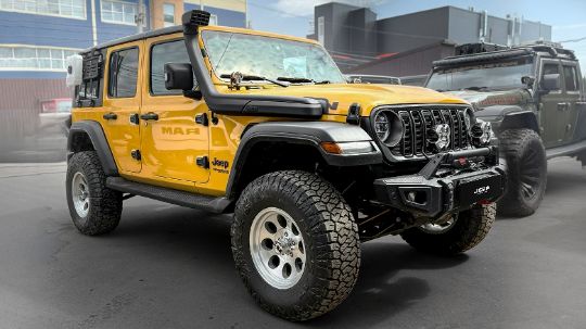 Jeep Wrangler JLU