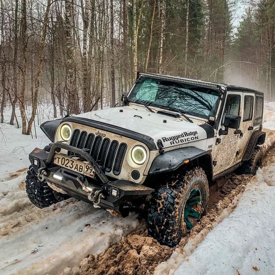 Аренда Jeep Wrangler Rubicon JK
