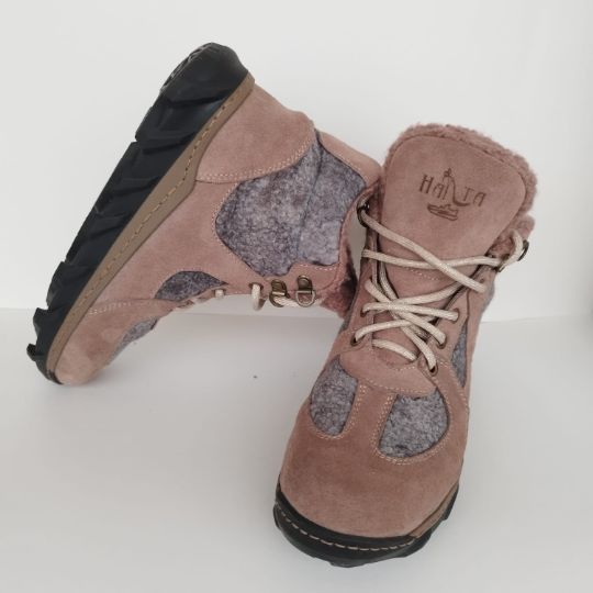 Кроссовки женские, комбинированные с войлоком "Элегия" ручной работы, зима. Войлок свален традиционным способом.