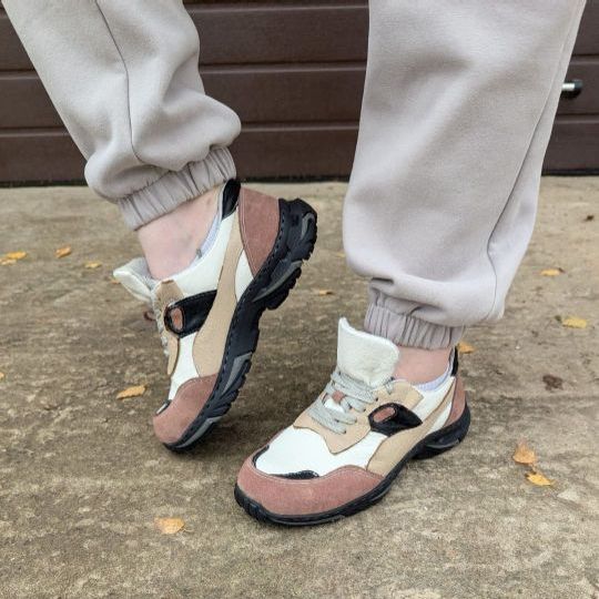 Кроссовки ручной работы, весна.