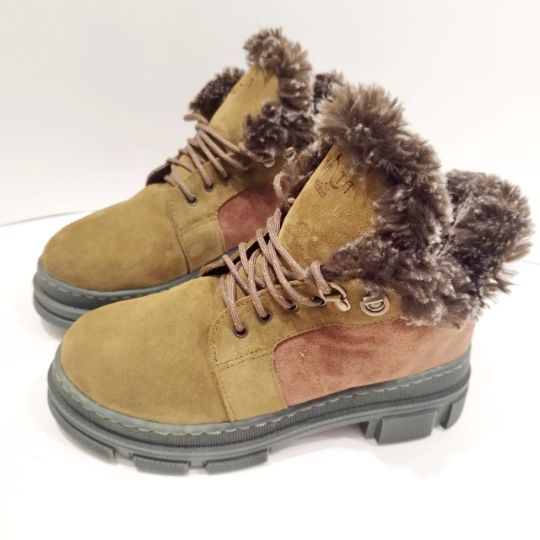 Кроссовки "Кэтти" ручной работы, зима