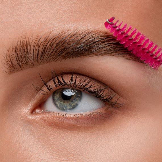 Окрашивание бровей беляево, окрашивание ресниц беляево, коррекция бровей беляево