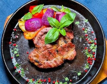 Навис - ресторан мясной кухни в Нижнем Тагиле