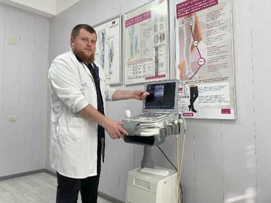 Врач хирург-флеболог, врач эндоскопист, врач ультразвуковой диагностики