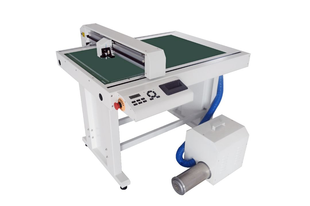 Планшетный режущий плоттер Realtec FB-4560 (SAGA FC4560A)