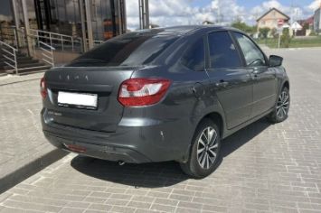 Вид сзади LADA Granta 1.6 AT