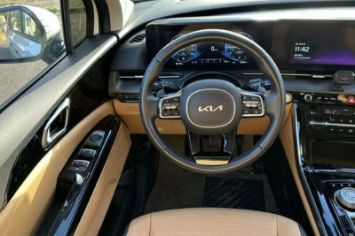 Приборная панель Kia Carnival в аренду