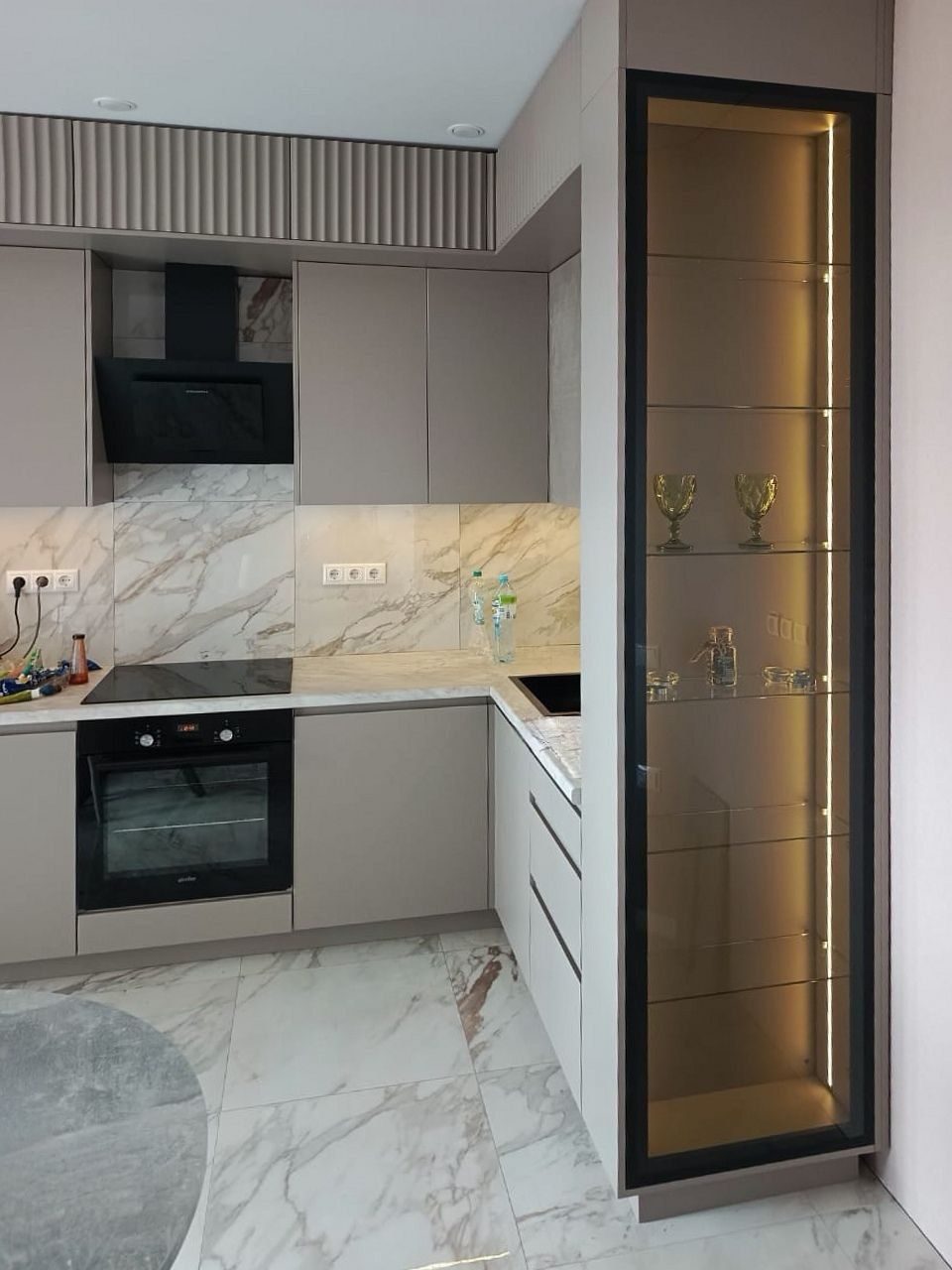 Современная кухня