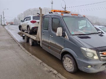 Услуги эвакуатора по Орлу и межгороду.