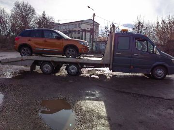 Услуги эвакуатора по Орлу и межгороду.