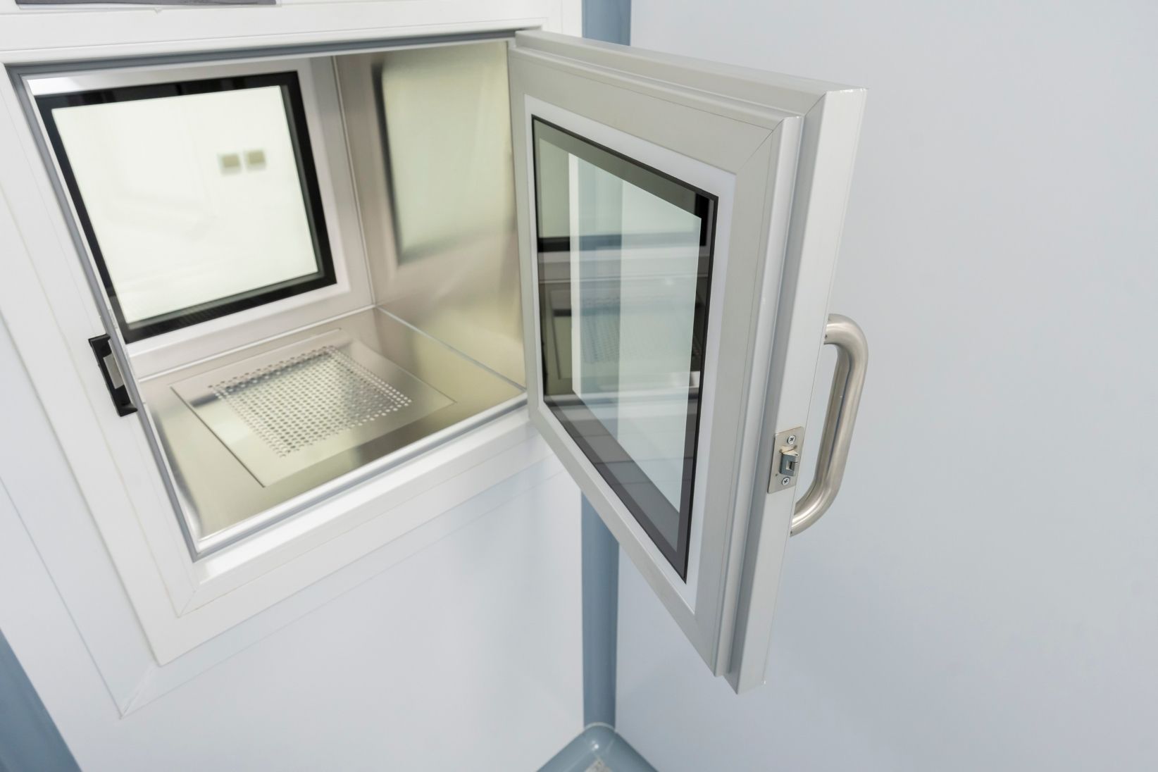 Передаточные боксы для чистых помещений