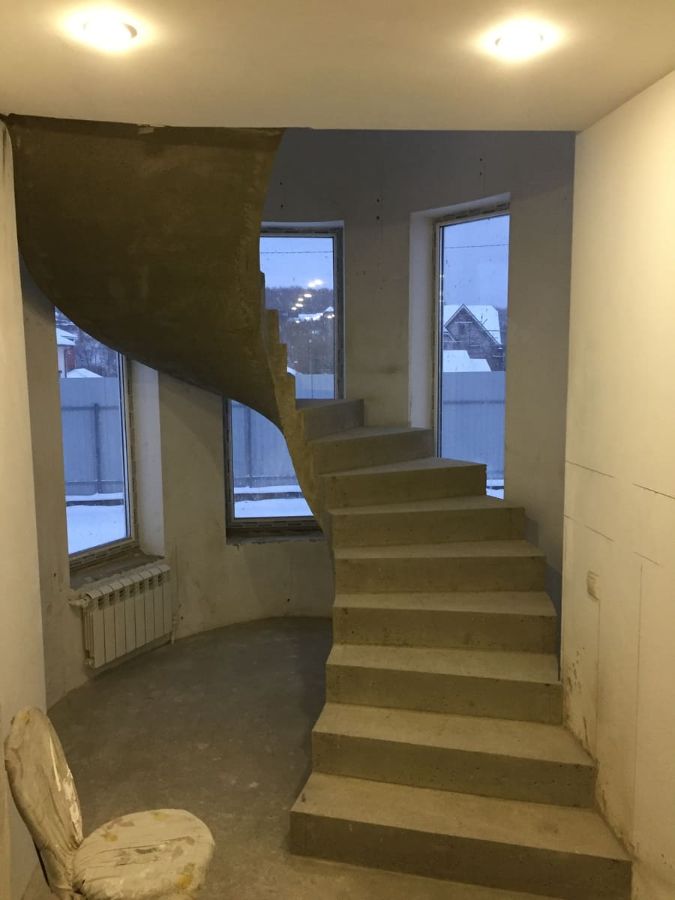 П и Г образные бетонные лестницы