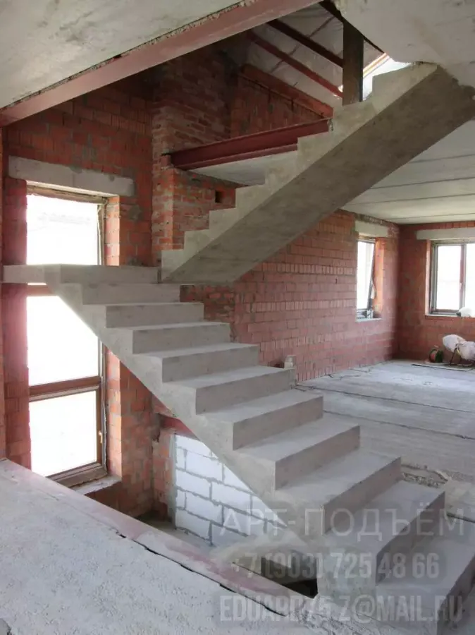 Прямые маршевые лестницы