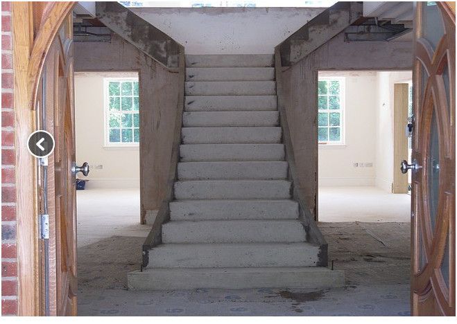 Уличные бетонные лестницы