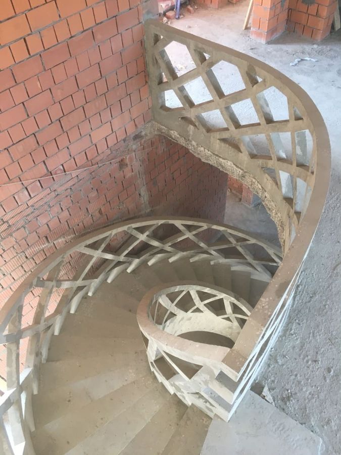 Винтовые бетонные лестницы