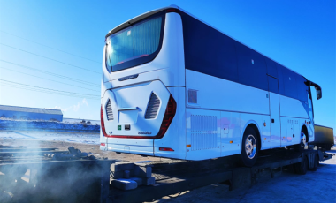 Перевозка автобуса