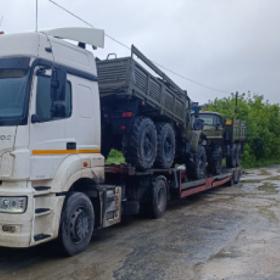 Перевозка поенных автомобилей