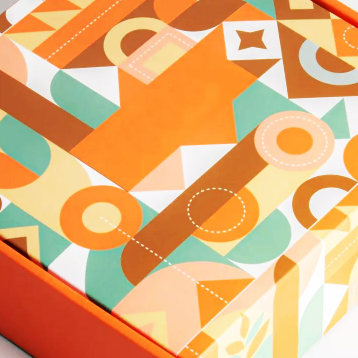 коробки с логотипом