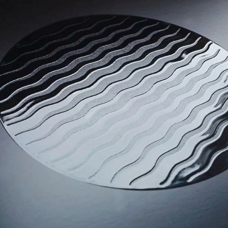 коробки с логотипом