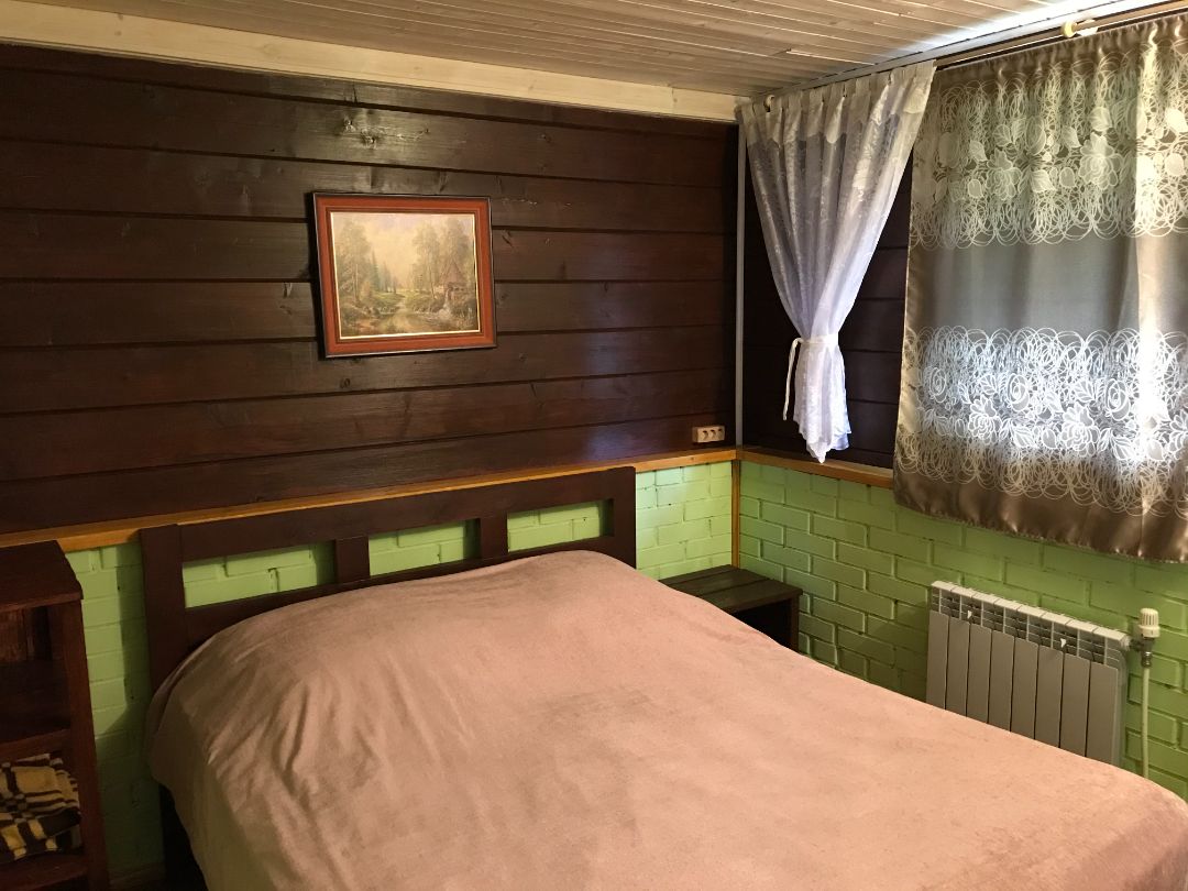 двуспальные кровати