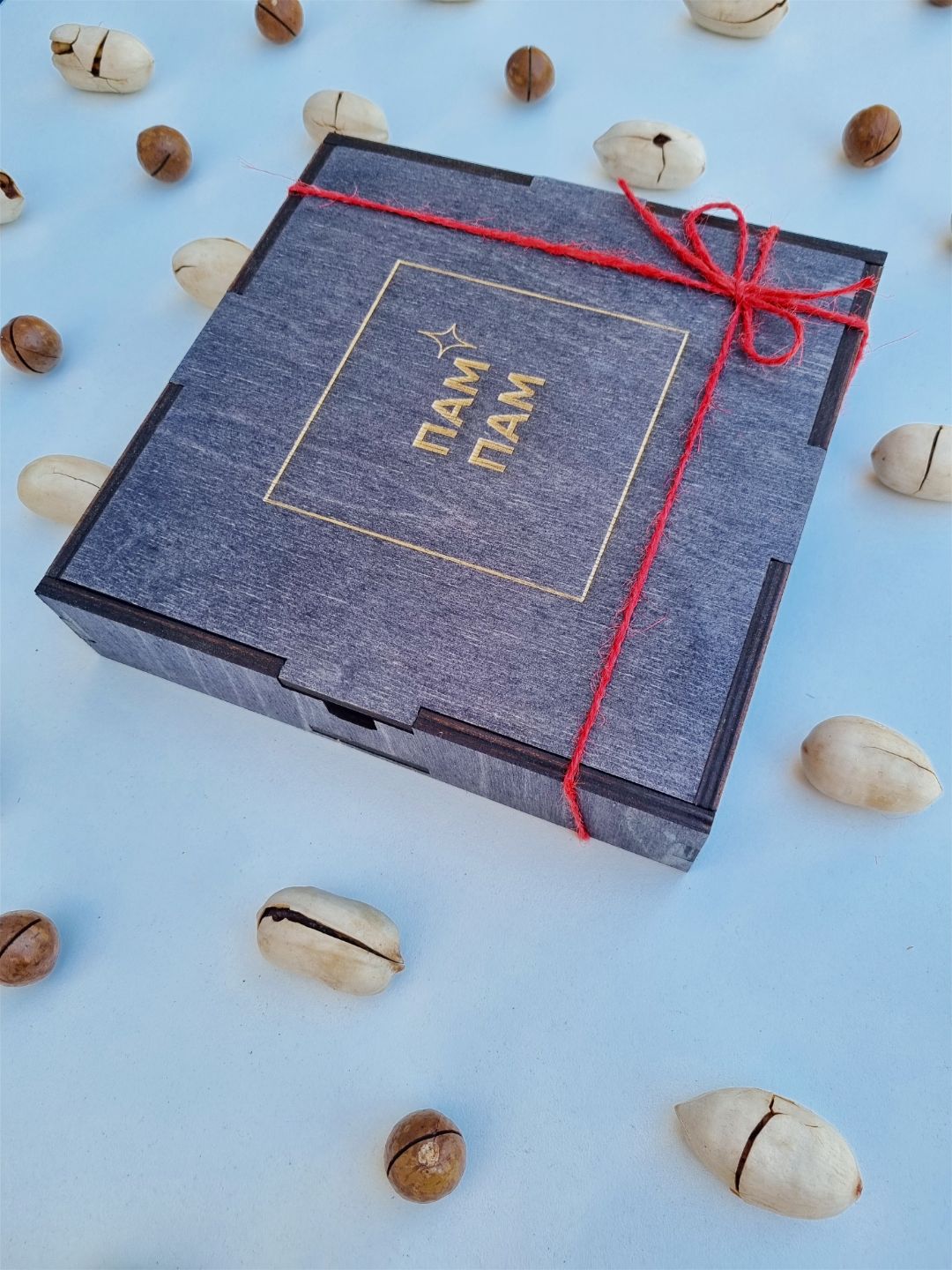 Фото набора для глинтвейна с орехами