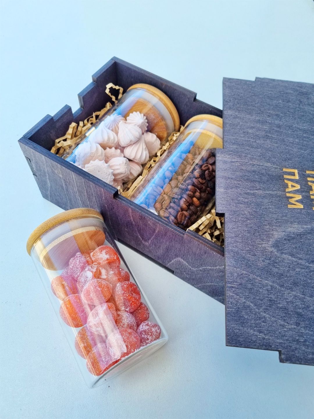 Фото набора "Кофе мандарин безе"