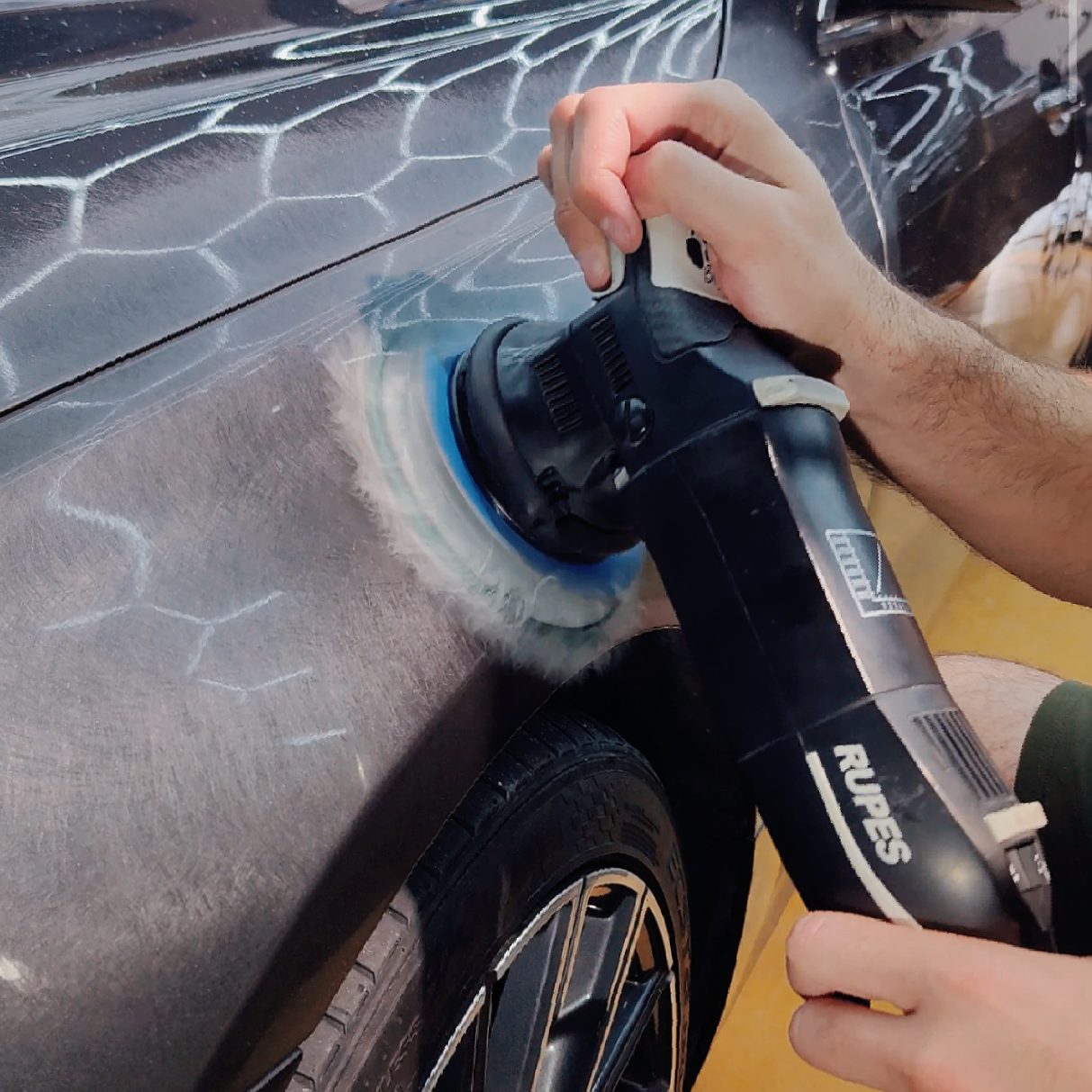 Настоящая полировка кузова, эффект от которой будет длиться долго!