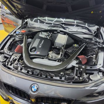 Бережная мойка мотора с консервацией. Опытные специалисты совершенно точно не навряд ни одному узлу и агрегату. Консервант защитит от износа резиновые и пластиковые уплотнители. А мотор по настоящему задышит