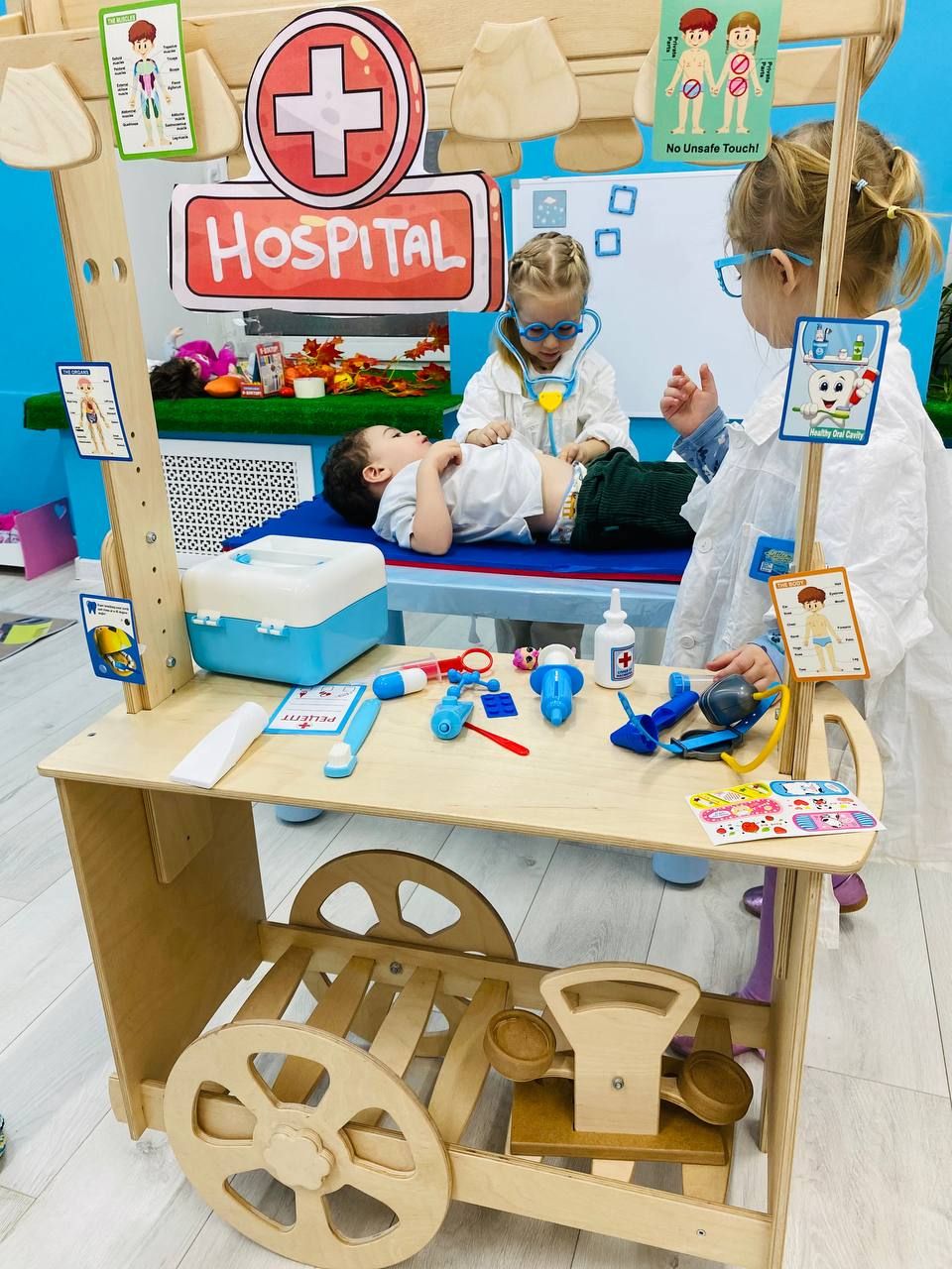 Creche, ecole maternelle, Arbat, Moscou, English, French, Russian, nursery school, kindergarten, language courses