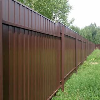 забор профлист двусторонний с планкой 8017 цвет стартзабор
