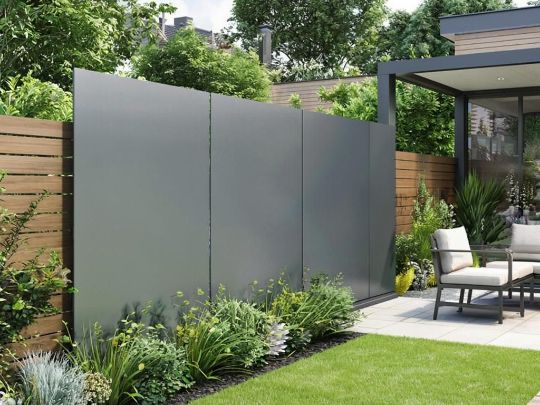 Установка забора: цена за метр