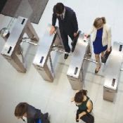 СКУД для офисного центра — турникет и считыватель карт