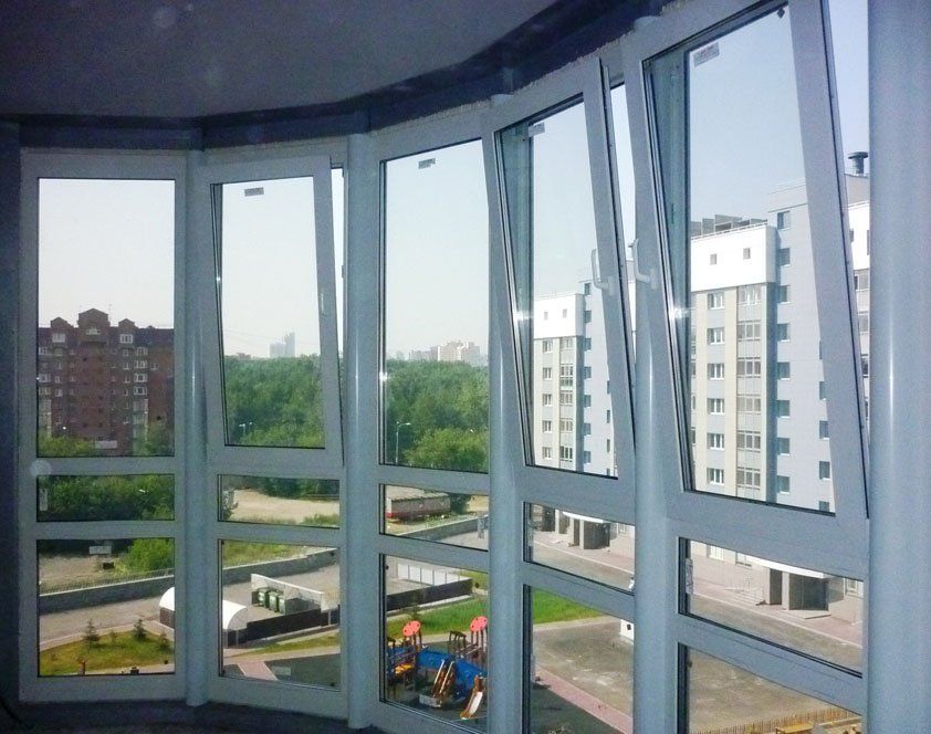 Панорамное остекление балкона