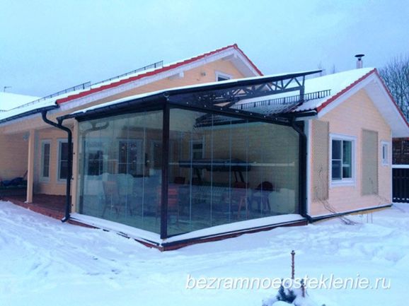 Безрамное остекление веранды и террасы